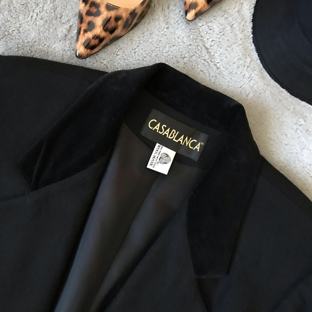 Vintage CASABLANCA Wool Gold Black Embroidered Printed Classic Women’s  Blazer - Picture 7 of 7